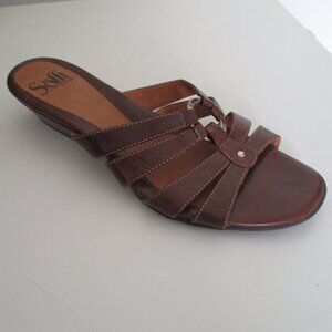 Sofft Womens Chocolate Brown Leather Slide 1.25" Wedge Sandal - Size 8M